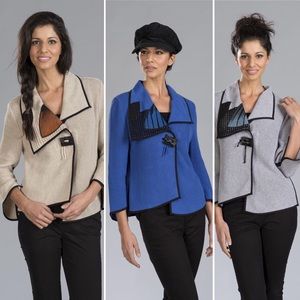 ♥️5 for $25♥️ Tivoli navy asymmetrical knit jacket